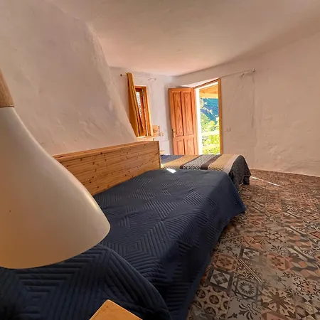 Casas Cuevas, Cabucos *
